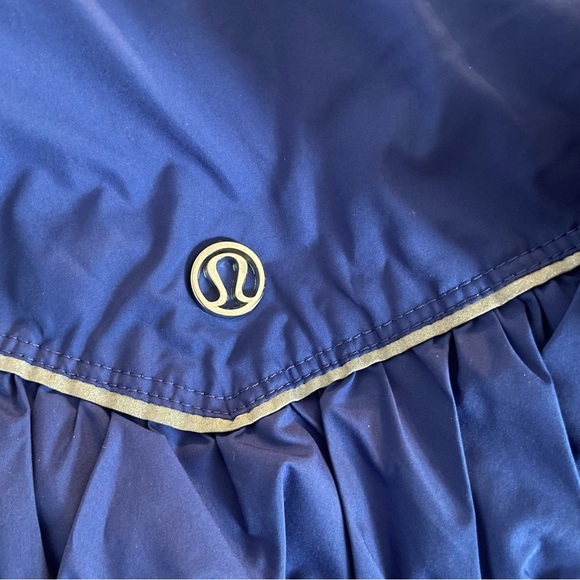 Lululemon Outward Bound Insulated Windbreaker Jacket in Wish Blue 20541 - Picture 6 of 8